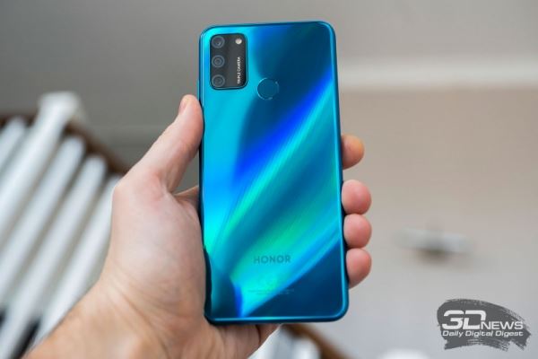 Первые впечатления от смартфонов серии Honor 9: яркий авангард